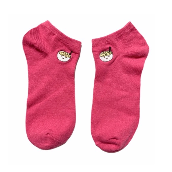 Accessories - ❣️3/$15❣️ “UDON” EMBROIDERY Ankle Socks